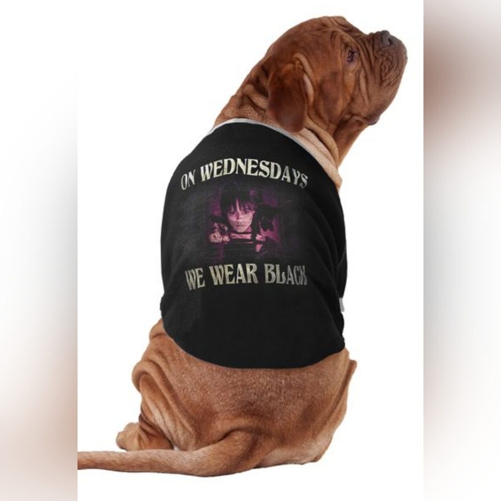 🎃🎃🎃NWT Wednesday T-Shirt for dogs  size XL